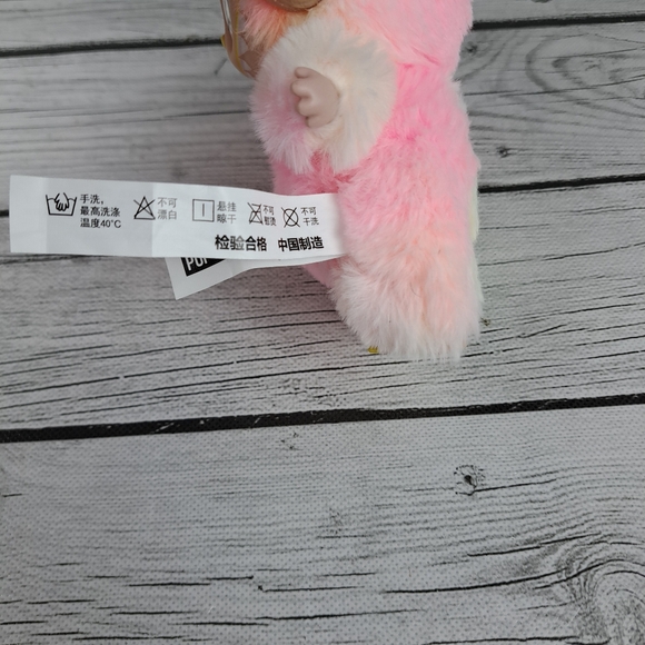 Labubu The Monsters V3 Big Into Energy - Picture 8 of 11